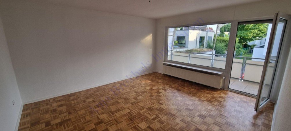 Wohnzimmer mit Balkon Wohnung G�tersloh