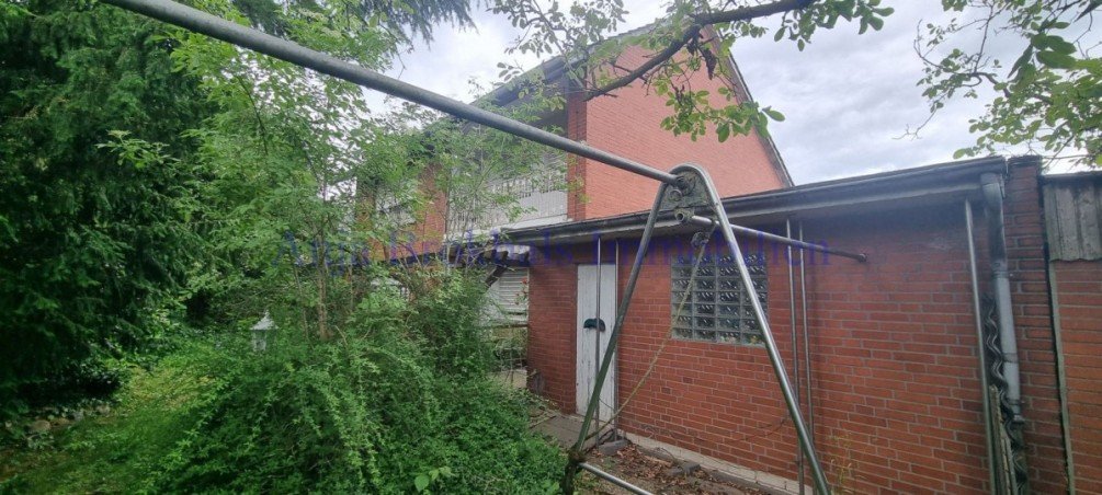 Ansicht Garage hinten Zweifamilienhaus Beckum