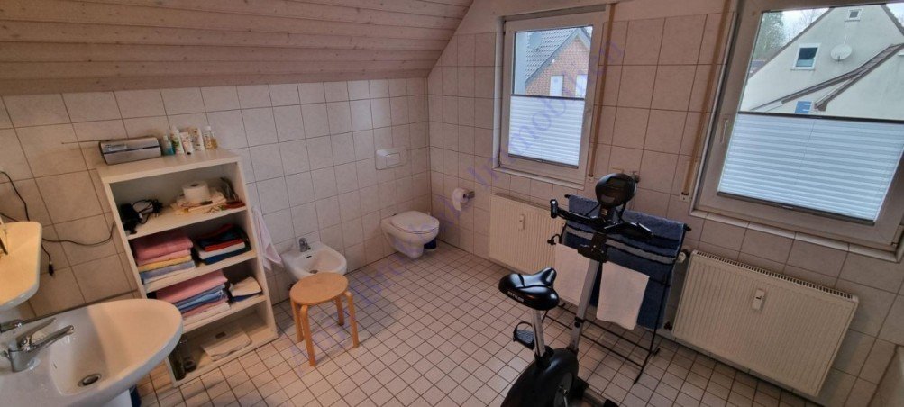 OG Bad Fenster Bidet Einfamilienhaus G�tersloh