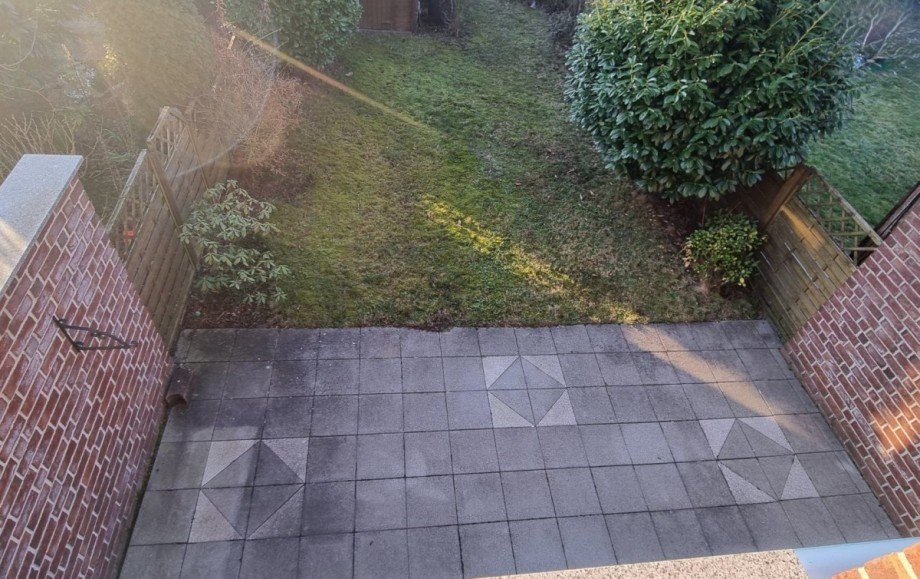 Blick vom OG auf die Terrasse Reihenmittelhaus G�tersloh