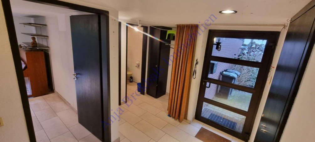 Freundlicher Eingangsbereich Reihenmittelhaus G�tersloh