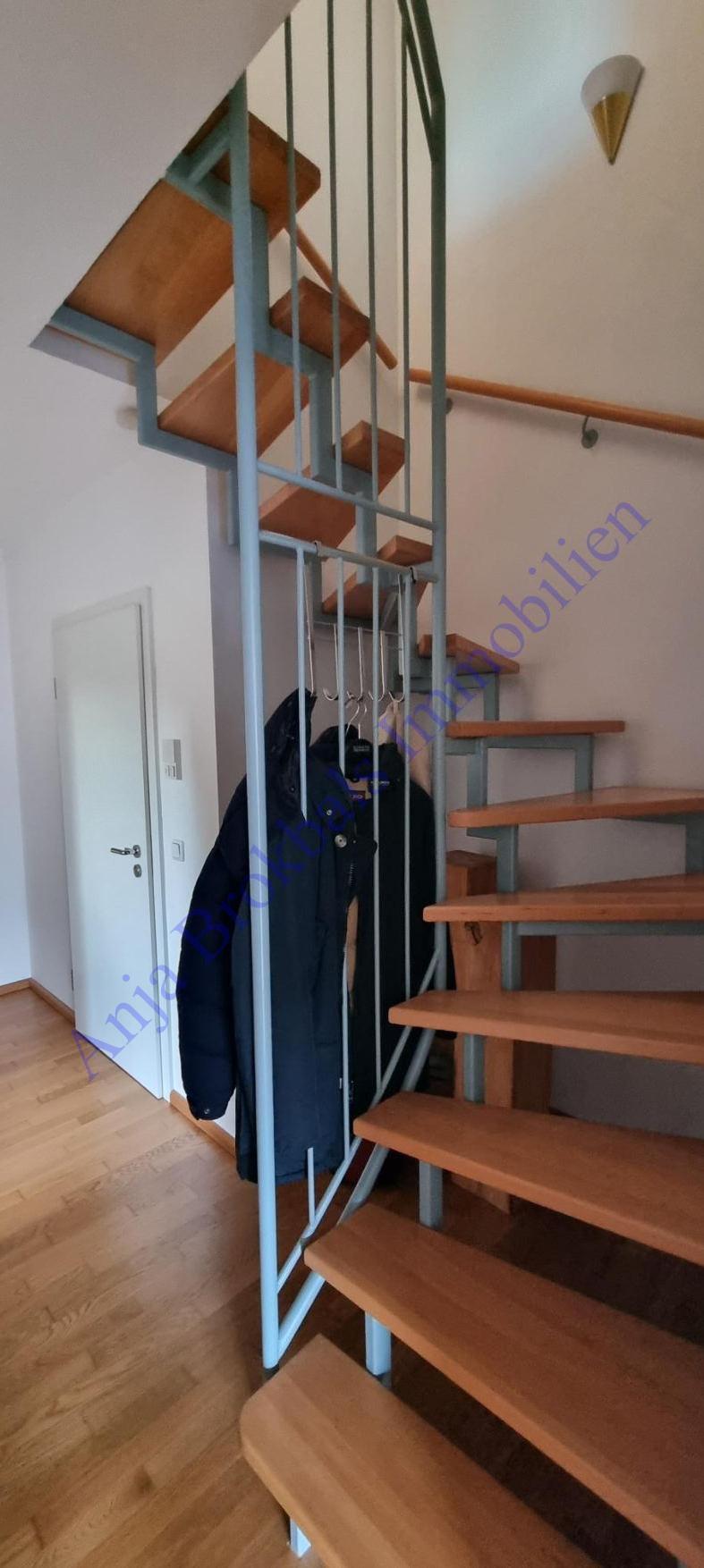 Treppe zum Studio Wohnung G�tersloh