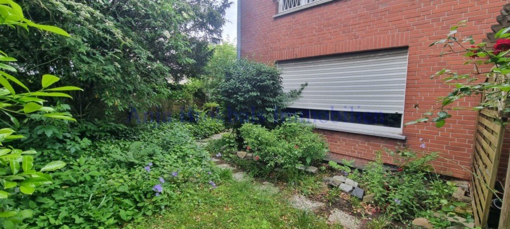 Wohnzimmer zum Garten Zweifamilienhaus Beckum