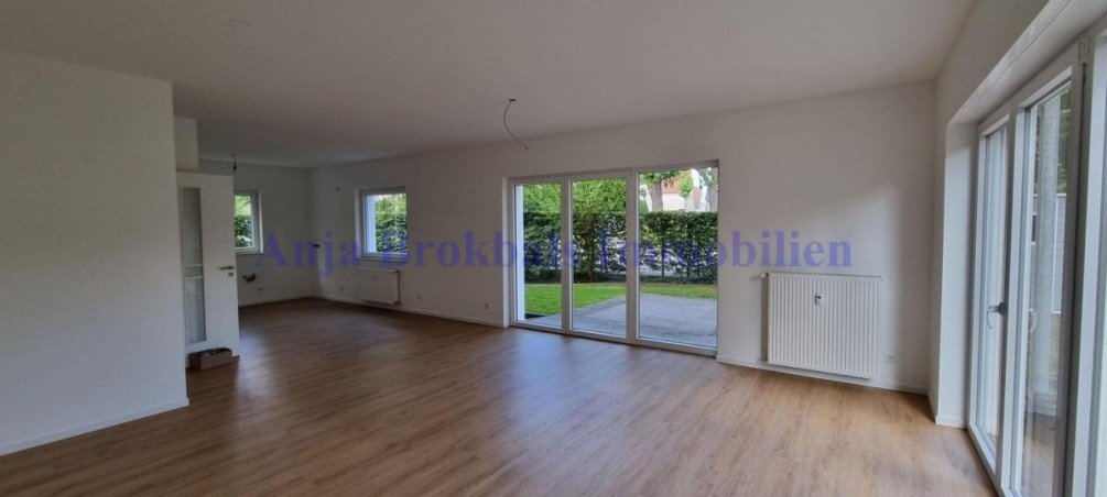 Geräumige 3-Zimmer-Mietwohnung im Erdgeschoss mit Garten - Foto 2