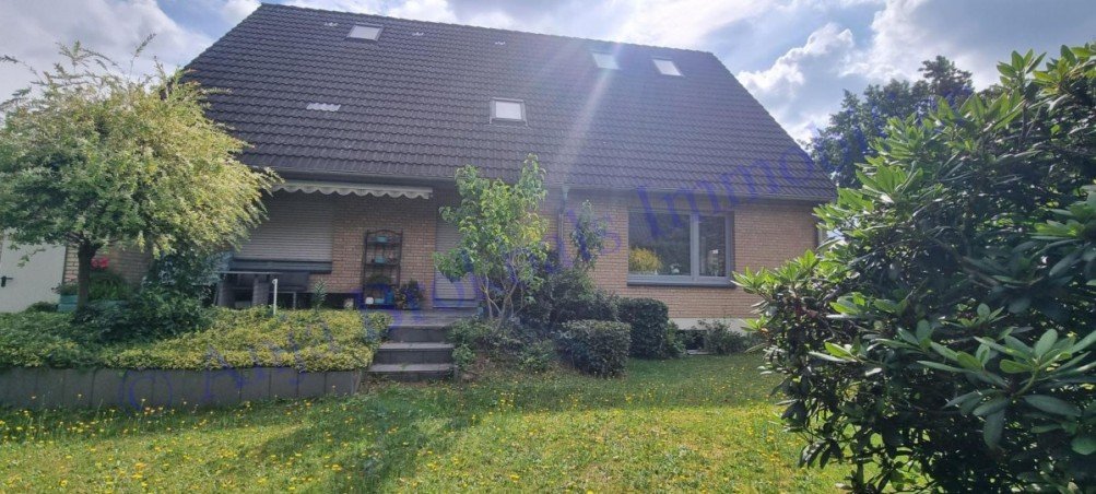 Ihr neues Zuhause? Zweifamilienhaus G�tersloh