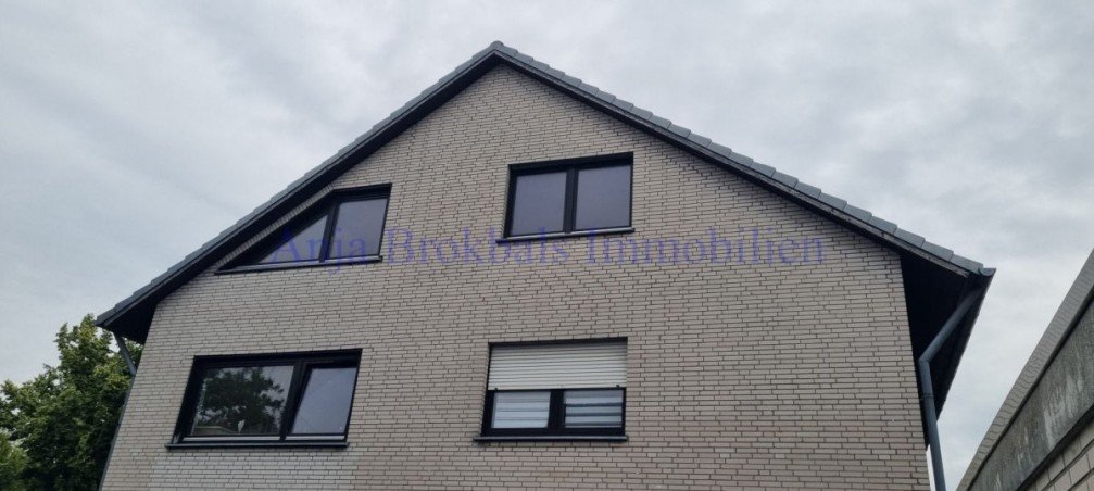 Fenster Treppenhaus und Wohnzimmer Wohnung G�tersloh