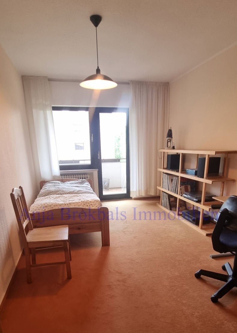 Hell Reihenmittelhaus G�tersloh