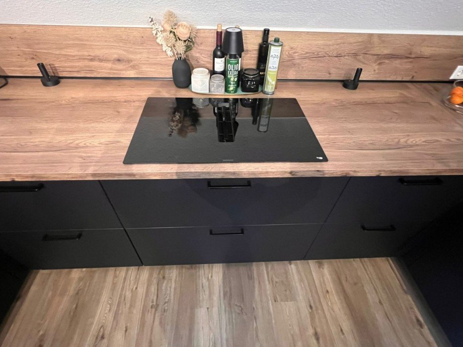 Junge Einbauk�che Wohnung G�tersloh