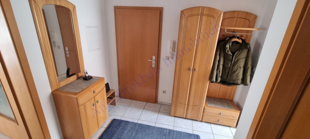 Freundlicher Flur Wohnung Rheda-Wiedenbr�ck