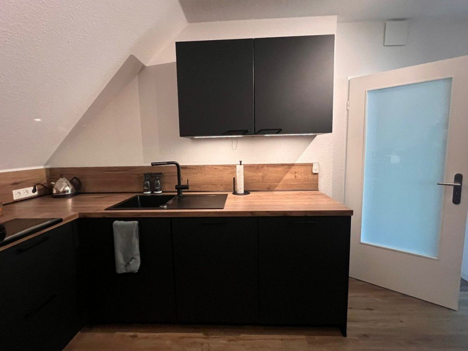 Junge Einbauk�che Wohnung G�tersloh