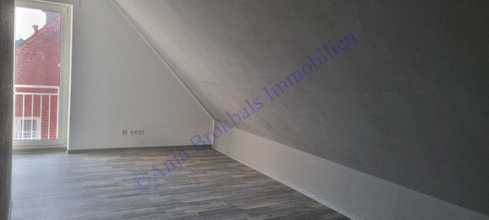 Bodenraum ausgebaut Doppelhaush�lfte G�tersloh