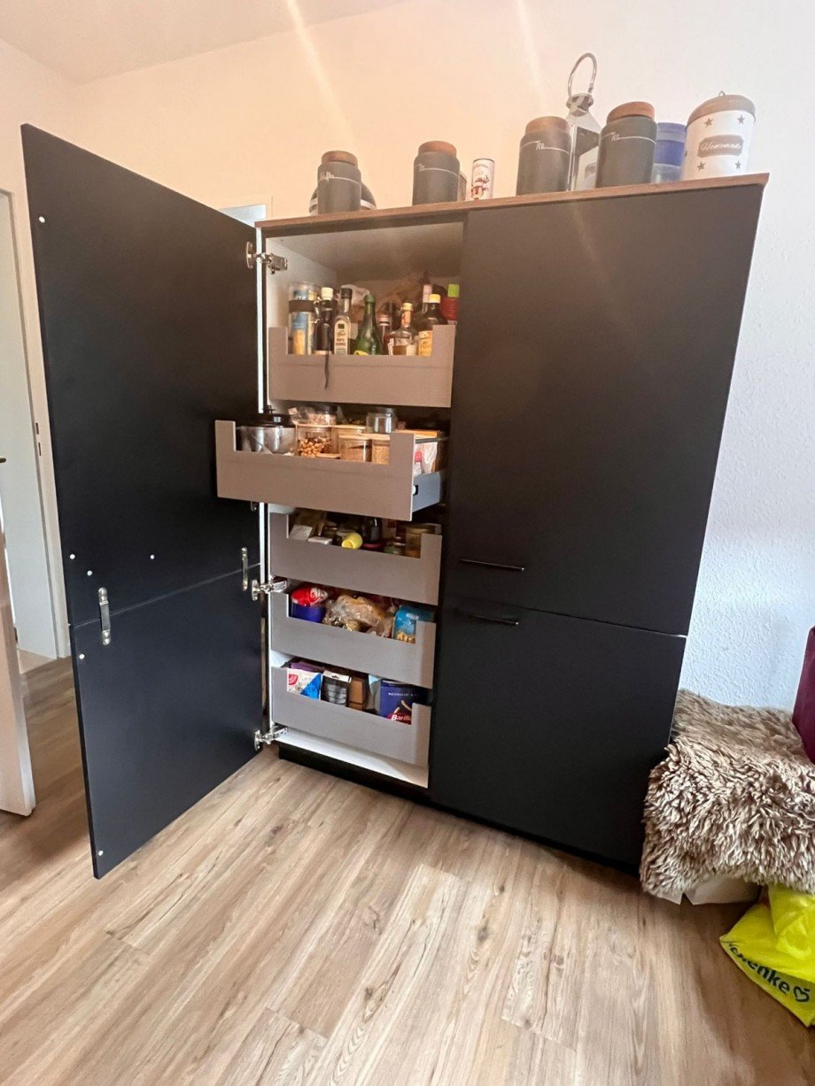 Junge Einbauk�che Wohnung G�tersloh
