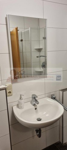 Bad Bild 2 Mietangebot: Raumwunder mit Platz f�r Ihr Home-Office in G�tersloh am Stadtpark (**VERMIETET**)