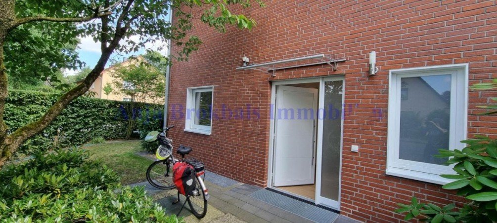 Eigena Haust�r Wohnung G�tersloh