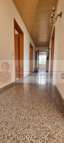 Haupt Flur 4 ZKB G�ste-WC Balkon Garten 1. OG G�tersloh Niehorst