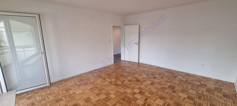 Echtholz-Parkett im Wohnzimmer Wohnung G�tersloh