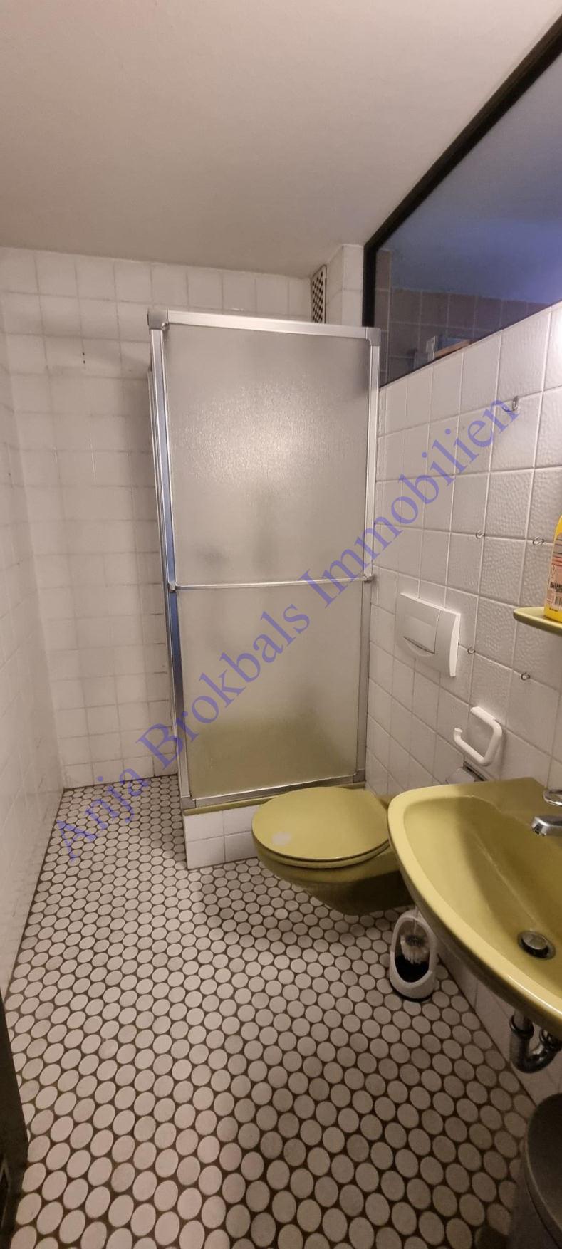1 Bad mit Dusche Reihenmittelhaus G�tersloh