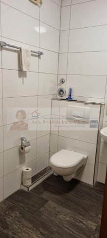 Bad Bild 3 Mietangebot: Raumwunder mit Platz f�r Ihr Home-Office in G�tersloh am Stadtpark (**VERMIETET**)