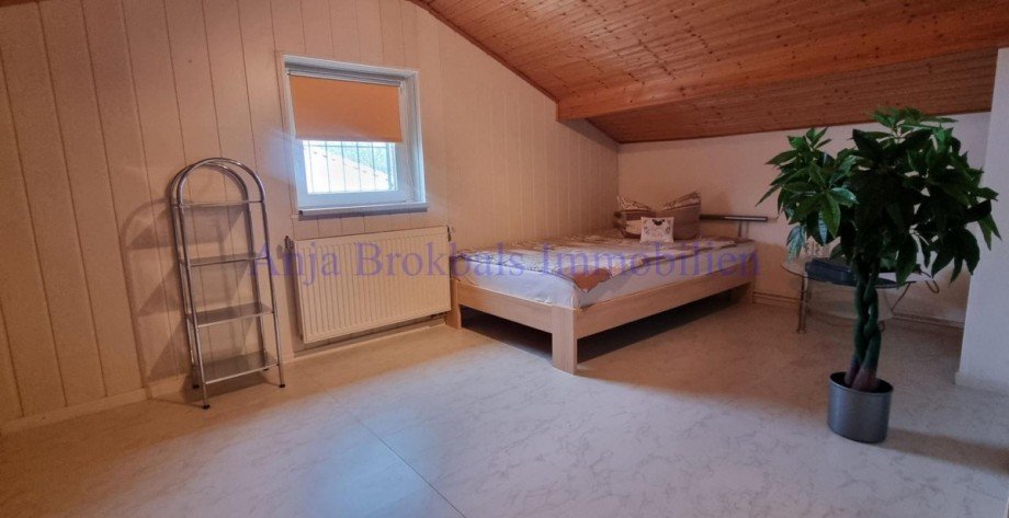 Wohnlich ausgebaute Nutzfl�che Einfamilienhaus Rheda-Wiedenbr�ck