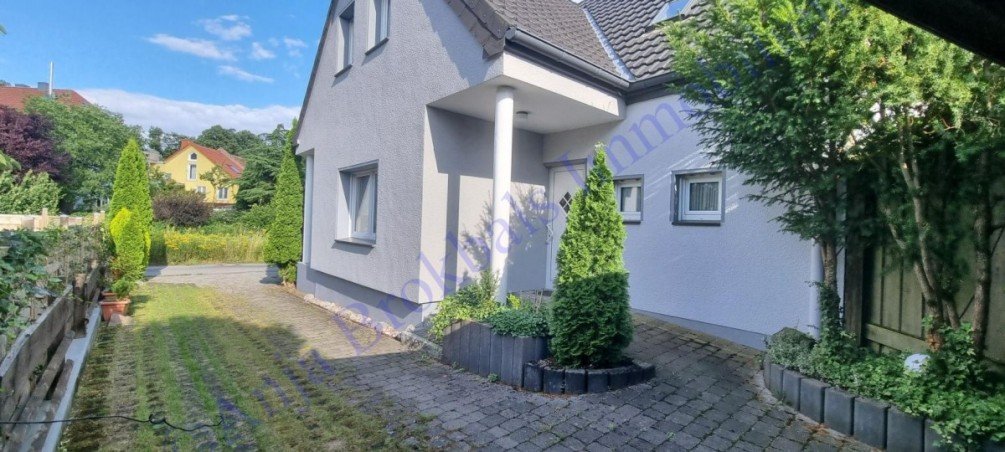 Hintereingang Einfamilienhaus G�tersloh