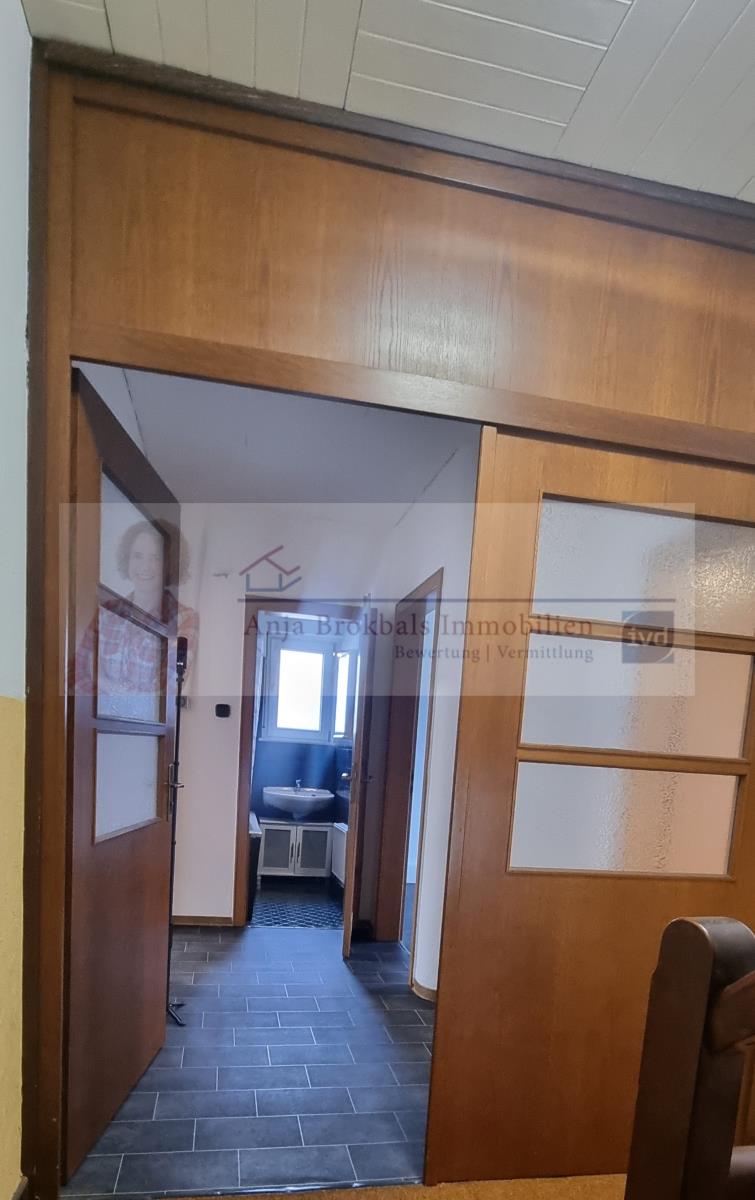 Wohnungst�r OG Zweifamilienhaus G�tersloh